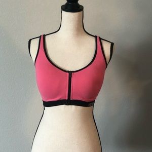 Victoria’s Secret Front-Close Knockout Sports Bra